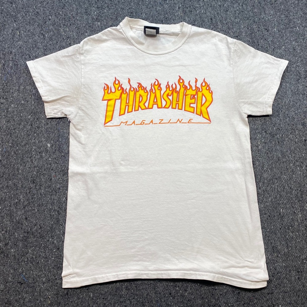 Thrasher Flame‎ Logo TShirt Sz S Mens White Skater Grunge Fire Graphic Tee